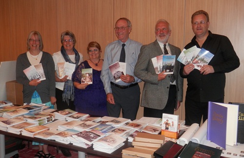Unlock the Past guide book authors onboard this cruise with their books L-R: Janet Few, Rosemary kopittke, Helen Smith, Eric Kopittke, Paul Milner, and Chris Paton Missing from the photo are Shauna Hicks and Carol Baxter, both unwell at this time