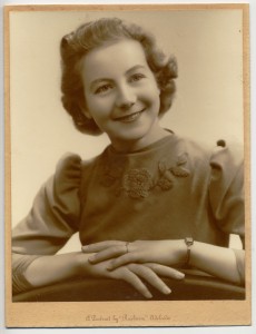 Valda Winter, c.1941